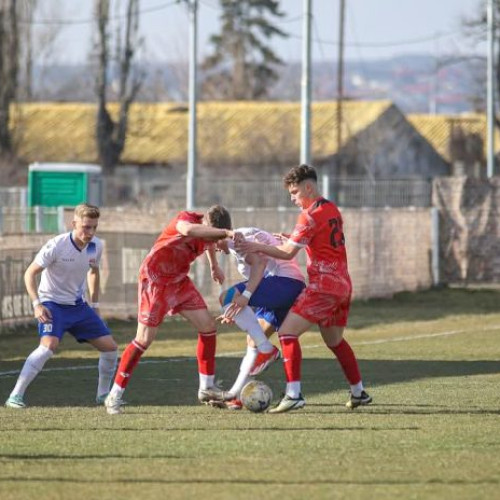 Liga 3: Meciuri decisive pentru echipele prahovene