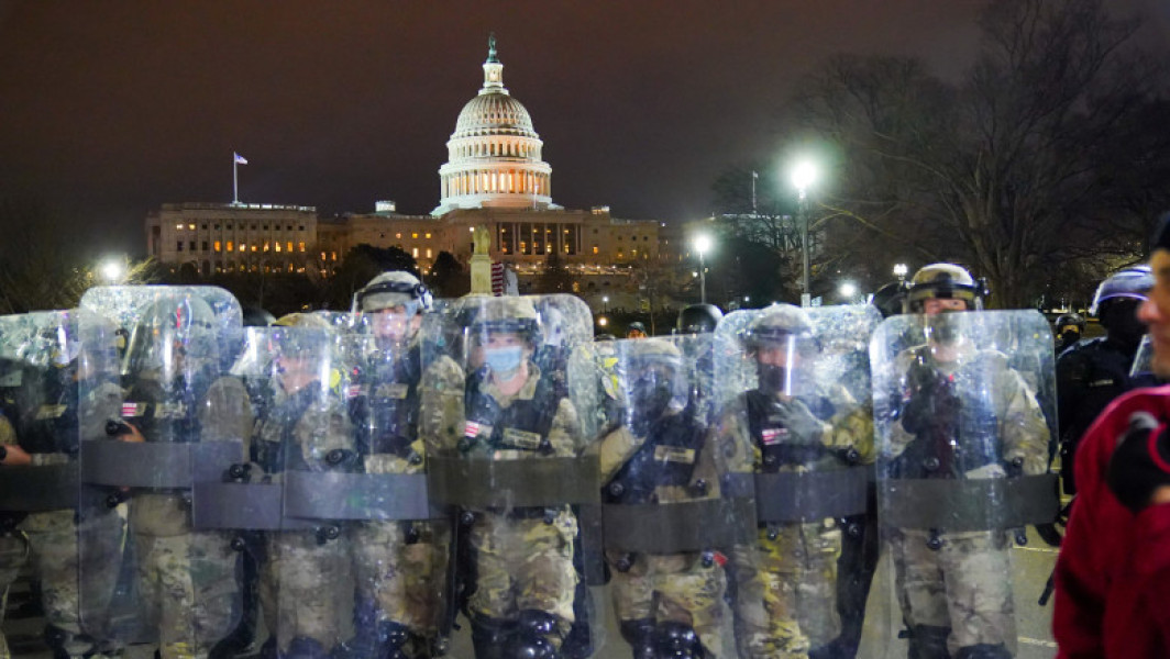 Mii de locuitori din Washington D.C. cer retragerea trupelor Gărzii Naționale