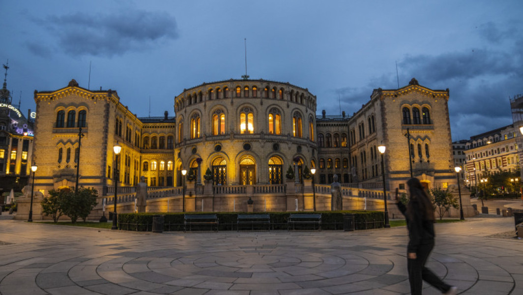 Alegeri parlamentare în Norvegia: o cursă strânsă între Partidul Laburist și centru-dreapta