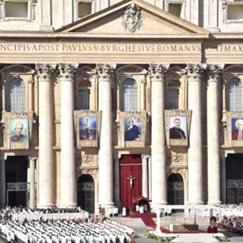 Papa Leon a canonizat șapte noi sfinți, inclusiv primul din Papua Noua Guinee