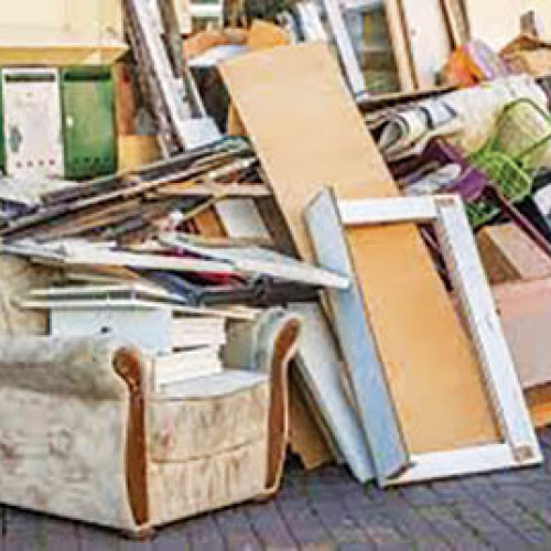 Campanie gratuită de colectare a deșeurilor voluminoase în 82 de localități din Prahova