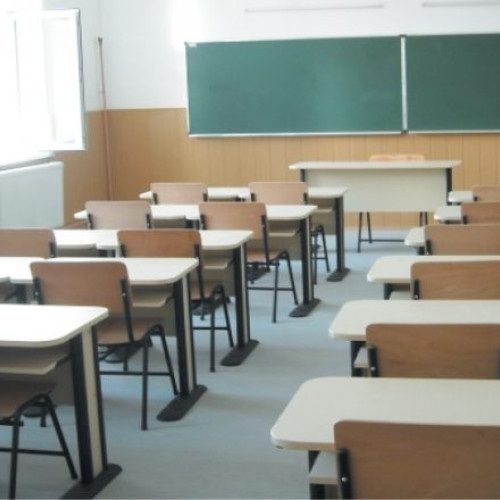 Tot mai mulți copii aleg școlile private în locul celor publice