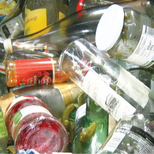 Mircea Fechet propune extinderea sistemului de garanţie-returnare la borcane şi noi ambalaje